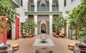 Riad Antara